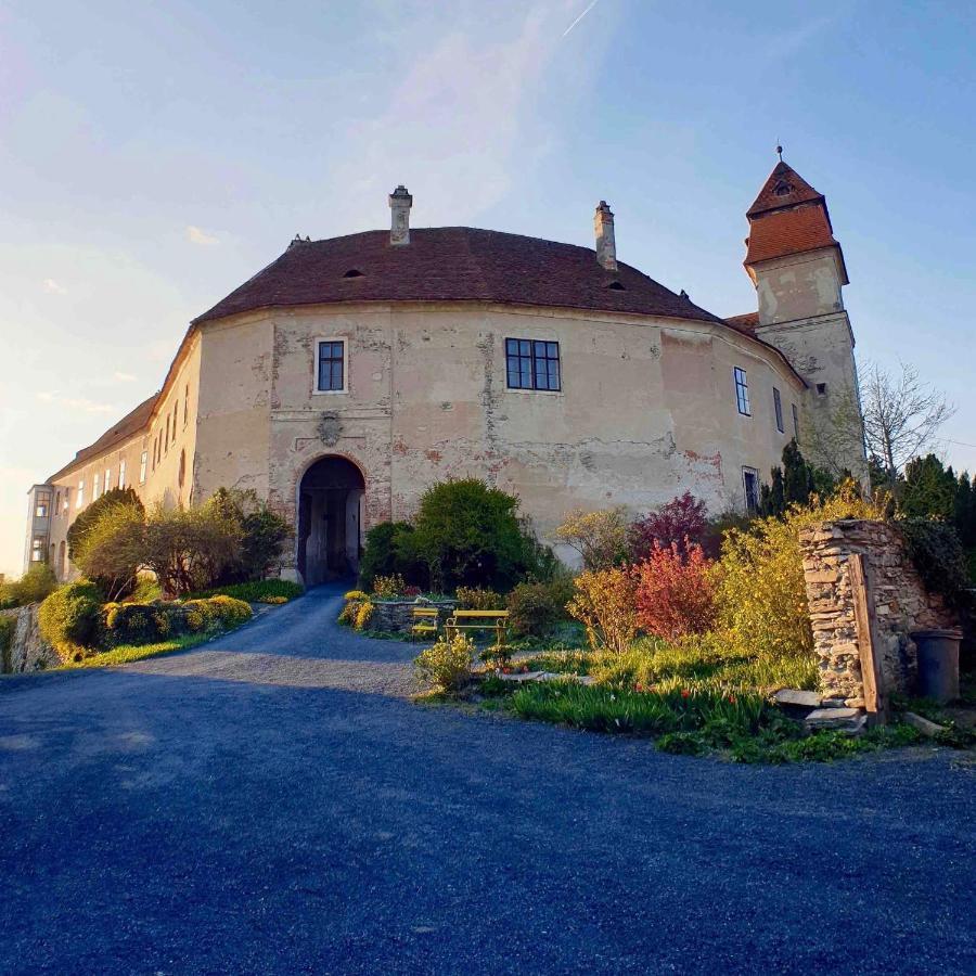 Burg Bernstein Hotel ภายนอก รูปภาพ